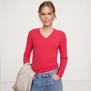 Banana Republic Women's Lightweight Cashmere V-Neck Sweater, Size Small